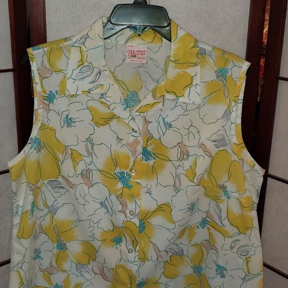 HABAND for HER Yellow Floral Button Up Top - Picture 2 of 7